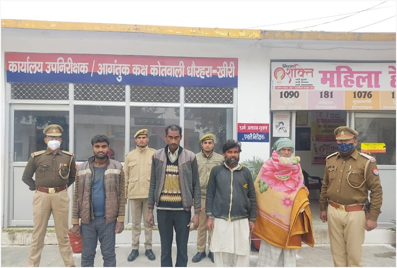 थाना धौरहरा पुलिस द्वारा, आत्महत्या के दुष्प्रेरण में वांछित 02 नफर अभियुक्तों व विभिन्न अभियोग में 02 नफर वारंटी अभियुक्तों को गिरफ्तार किया गया #UPPolice