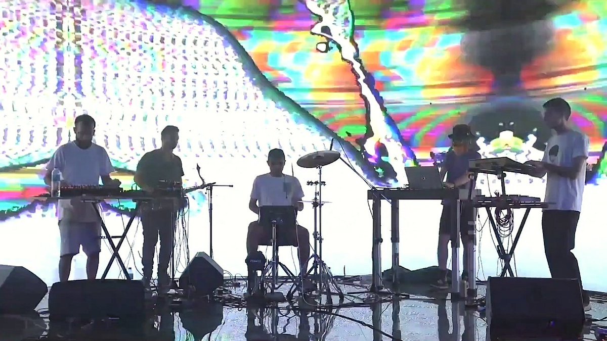 En vivo en <a href="/radiorea/">radiorea</a> - ArtLab
youtu.be/i5-0UpL7y7Q
Visuales: Milagro de Catamarca
Saxo: Mauro Panzillo