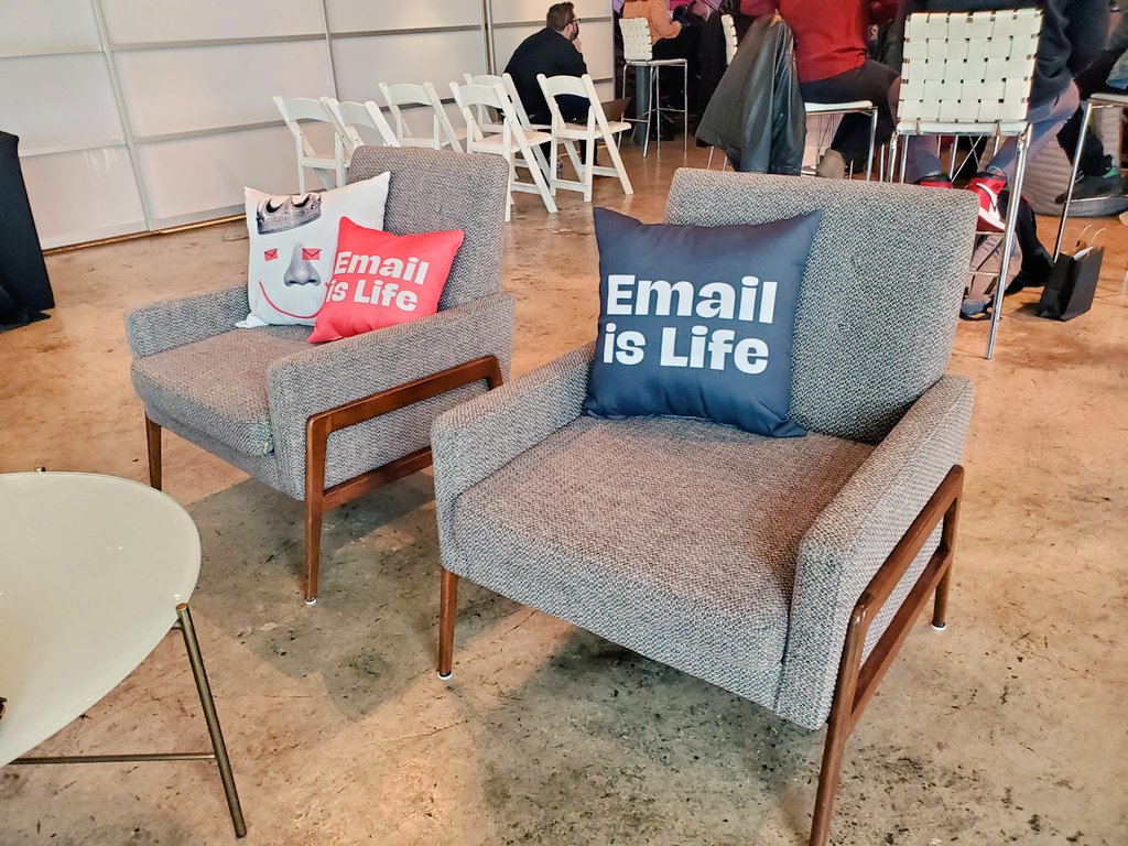 jencapstraw's tweet image. EMAIL IS LIFE!
#UNSPAM @reallygoodemail #EmailMarketing #emailgeeks