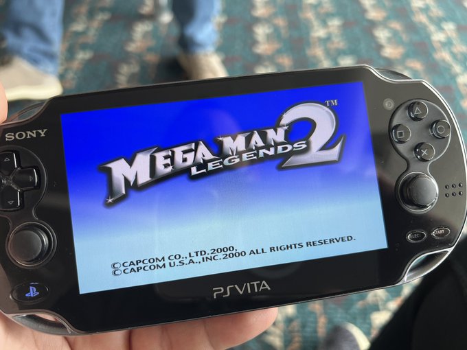 Watch Alex Jebailey's leaked NSFW photo on TwXstars