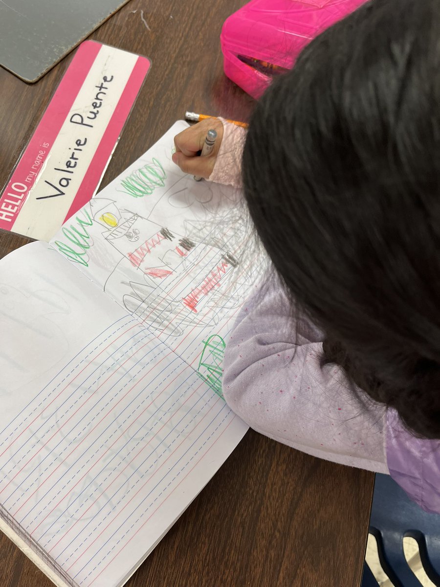 MsEsquivel28's tweet photo. We’ve been BOOKED! My kiddos loved this story! Many of them didn’t know why we have lighthouses, so it was fun to learn a little about the importance of them today! Followed by a fun directed draw since we’re learning about how-to’s! #LSEisBOOKED @NISDLSELibrary https://t.co/J9kt6MMCX2