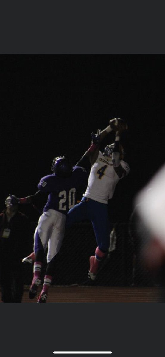 NE10CHAMPS21's tweet photo. TBT to the human highlight reel @jthompson4690 “Quattro” will go down as one of the best WR’s in New Haven history; his 36 receiving TD’s and 2500 receiving yards both rank 2nd all time at New Haven. A two time All American in ‘11 and ‘12, Jason signed with the Redskins in ‘13 https://t.co/vODnhCBDKS