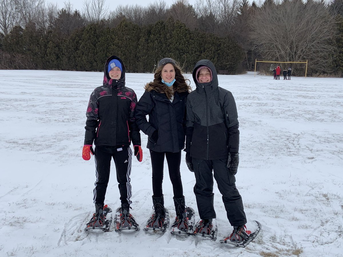Grade 7/8FI had a blast snowshoeing this afternoon! Hopefully the snow sticks around so we can get out again next week! <a href="/HarwichRaleigh/">Harwich Raleigh</a> <a href="/mr_sanders78/">Matt Sanders</a> <a href="/LKDSB/">Lambton Kent DSB</a>