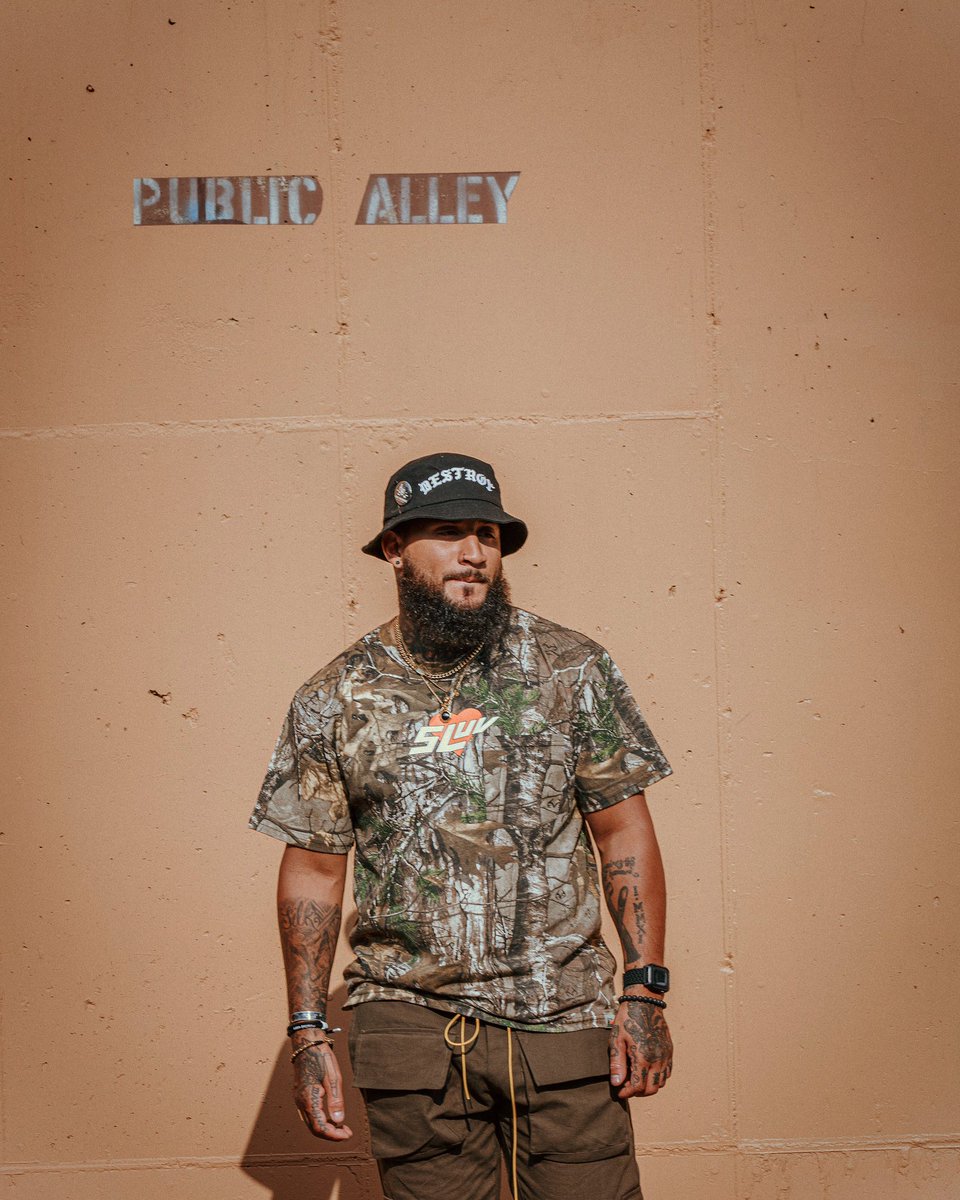 sluvthyenemy's tweet image. SLUV CAMO @ luvethyenemy.com 

#clothingbrand #clothing #fashion #love