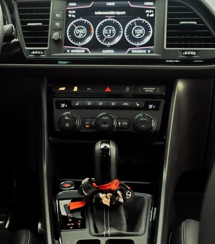 judphots's tweet photo. @judphots 📸

#cupra #SEAT https://t.co/WVBSgtcyOQ