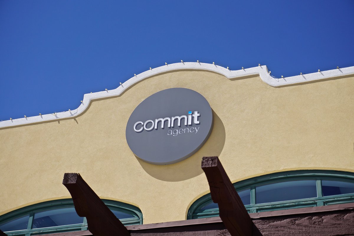 CommitAgency's tweet photo. 📣 Spread the news—#CommitAgency is #NowHiring! We're searching for an experienced, strategic and passionate F/T Paid Digital Media Specialist to join our growing team. Learn more about the position, and who we are at Commit, here: https://t.co/pZauDe2edf https://t.co/Av42SIVngi