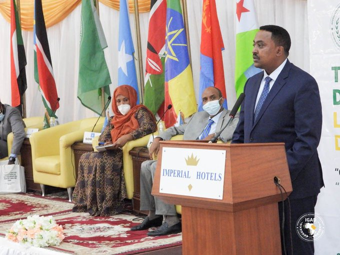 ChimpReports's tweet photo. IGAD Chief Commends Uganda on 36th NRA Anniversary 
#ChimpReportsNews #NRMAt36 @igadsecretariat @igadcewarn #Uganda #News
https://t.co/ME4zkd7FwK https://t.co/dNVmCnycIi