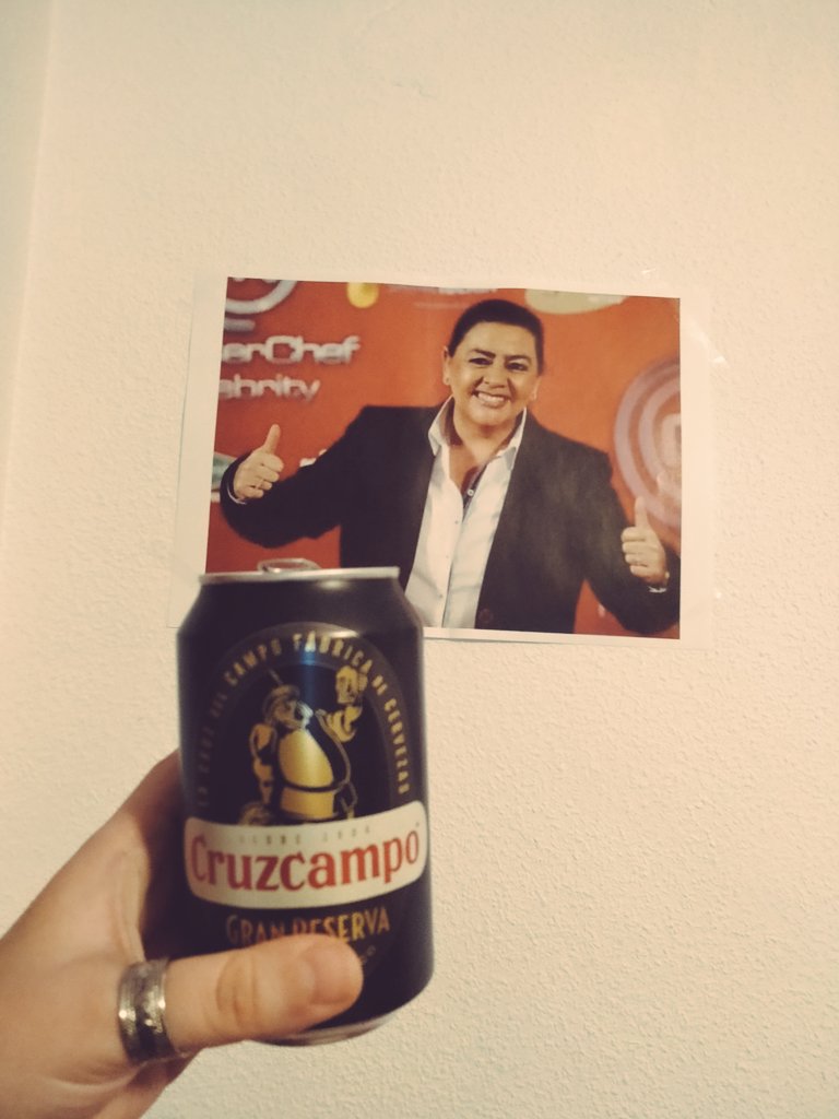 MarioseMarin's tweet photo. @aortizperez2 @carmennchacon @irenenl2003 @adirecto @canalsur @Cruzcampo @MariaDelMonte_
🎶🎶 Andalucía es mi tierra, yooooo soy deeeeeeel suuuuuuuuurr 🎶🎶🎶🎶💃🏻💃🏻💃🏻💃🏻💃🏻💃🏻 https://t.co/8LwMll8YbL