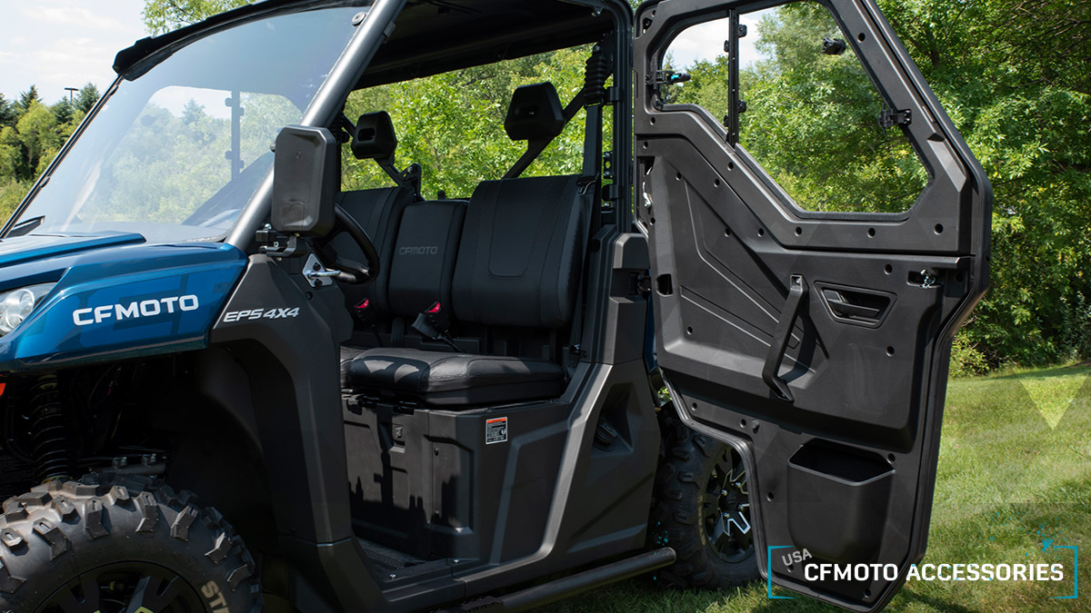 CFMOTO_USA's tweet photo. Stay warm in your UFORCE 600 or 1000 with a full cab unit! 

*Fold open windows
*Side mirrors remain functional
*Metal frame with plastic cover
*Seals cab from outside elements

#cfmotoaccessories #UFORCE
https://t.co/CfuB2hTpeT https://t.co/mDSPZttUOC