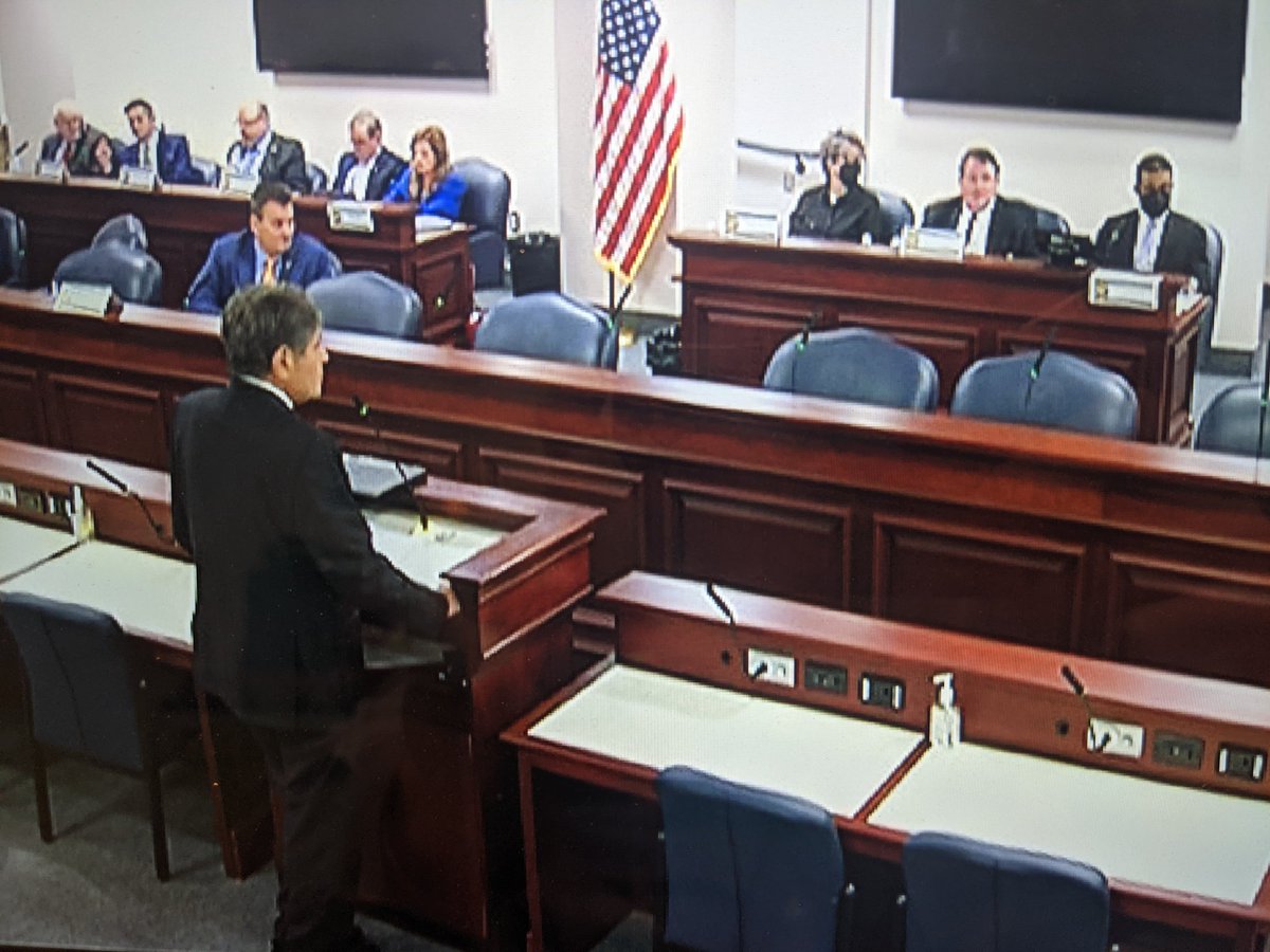 RepJoeCasello's tweet image. Thank you to the PreK-12 Approps Subcommittee for unanimously passing my bill HB 599 that would make it easier for schools to install solar &amp;amp; storage systems. Glad to be working with @loriberman and @CLEOInstitute on this common sense legislation.