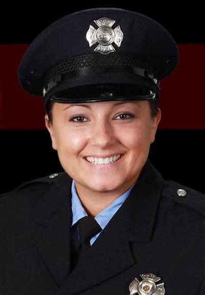 BCFDL734's tweet photo. During the Stricker Street fire, FFPM Kelsey Sadler was acting in the Lieutenant position, the unit officer of Engine 14.

By orders of @ChiefNilesRFord, Kelsey is posthumously promoted to the rank of Lieutenant. https://t.co/BJ3qk9QwdL