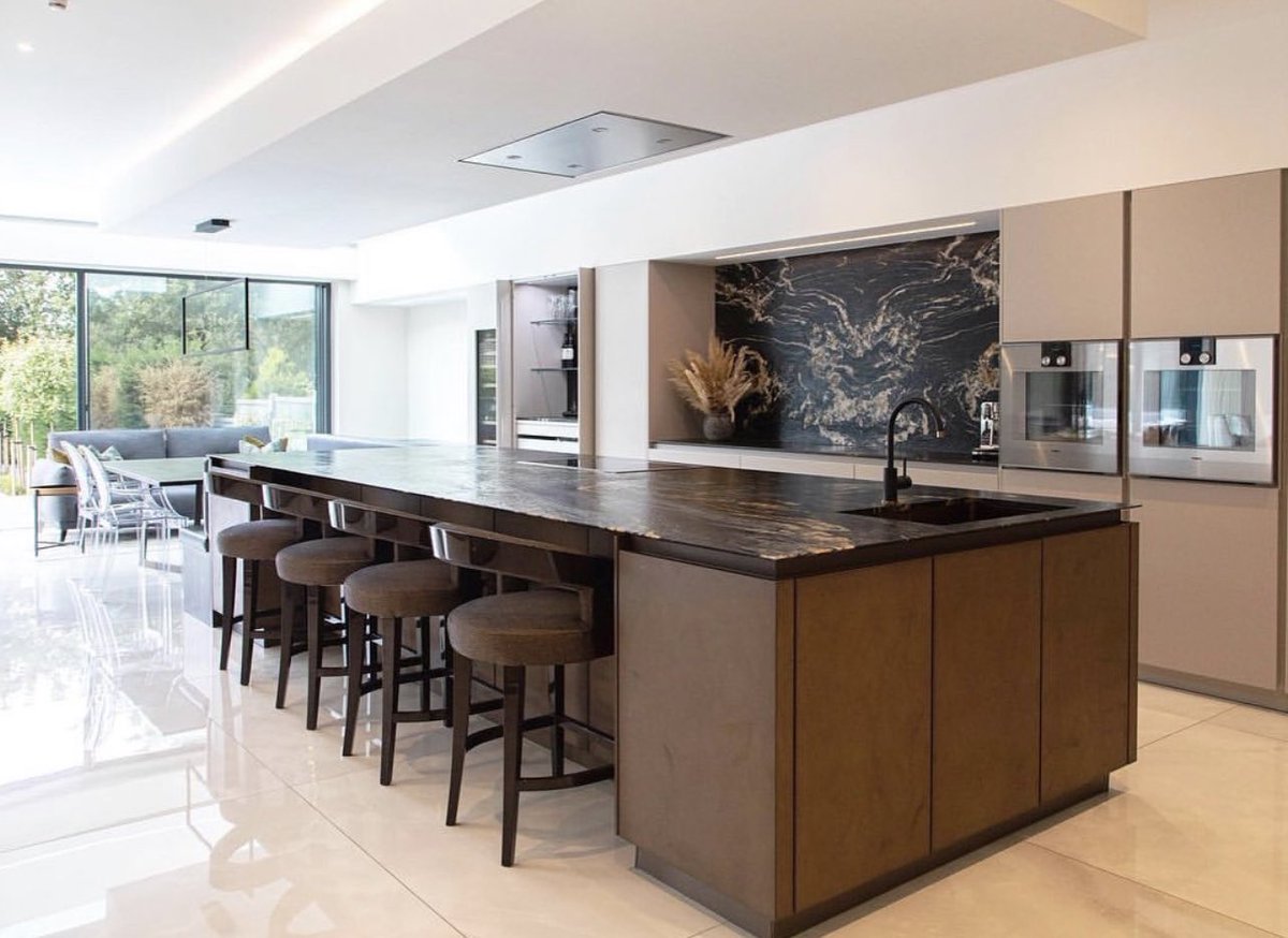 _propertylondon's tweet photo. @VogueKitchens 😍😍 https://t.co/t3EyAIoM6L