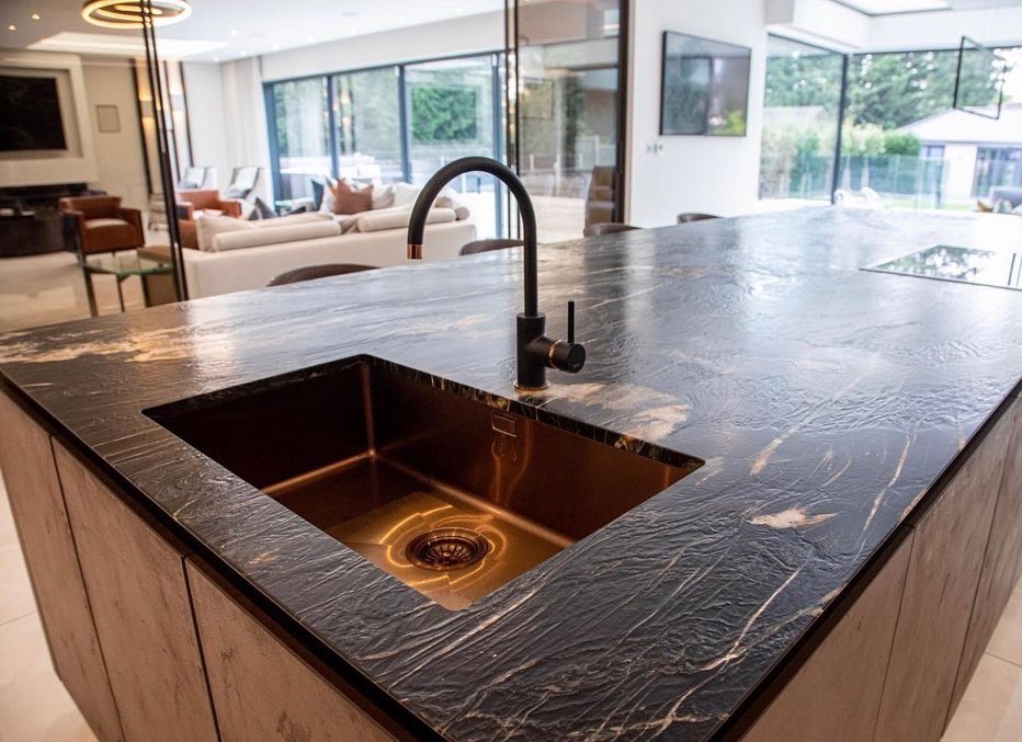 _propertylondon's tweet photo. @VogueKitchens 😍😍 https://t.co/t3EyAIoM6L