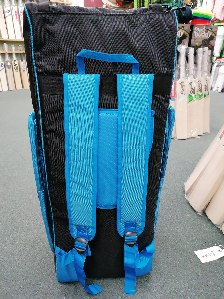 Talent Cricket (@talentcricket) on Twitter photo COMPETITION TIME - To be in with a chance of winning this <a href="/Newbery_Cricket/">Newbery Cricket</a> N Series Big Duffle Bag just follow us and like and re tweet this post. The draw will take place on Wednesday 2nd February. #onestopcricketshop #goodluck COMPETITION TIME - To be in with a chance of winning this <a href="/Newbery_Cricket/">Newbery Cricket</a> N Series Big Duffle Bag just follow us and like and re tweet this post. The draw will take place on Wednesday 2nd February. #onestopcricketshop #goodluck