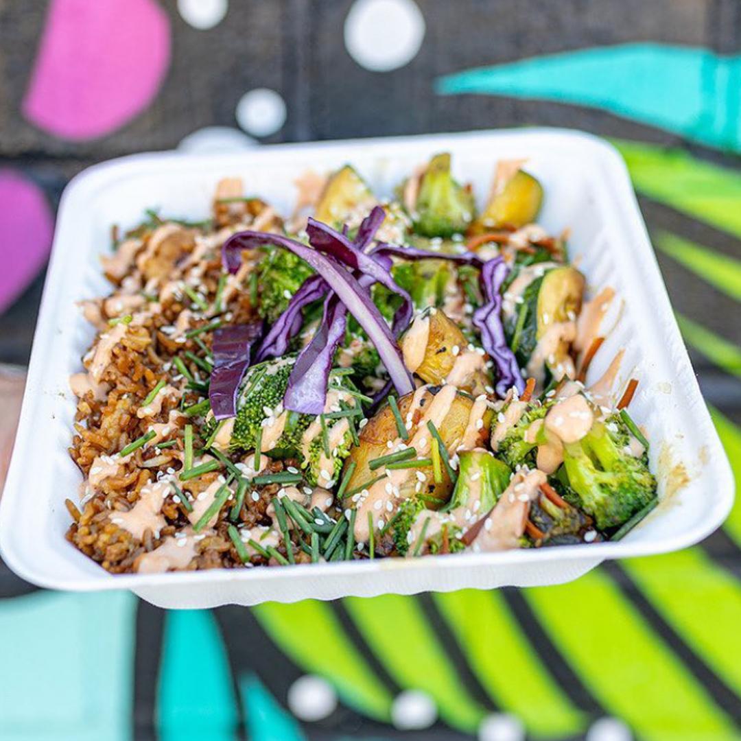 your3rdspot's tweet photo. Your 3rd Spot-Light: @hippiehibachi This is vegan?! Our friends at Hippie Hibachi are bringing delicious flavors to their fully gluten free and vegan menu!

#theworksatl #hippiehibachi #vegan #glutenfree #hibachi #veganfoodie #atlantafoodblogger #atlantafood #atleats https://t.co/GhrvgcpdLh