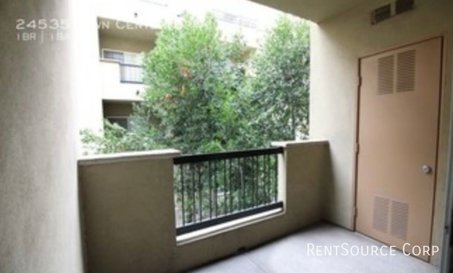 RentSourceSCV's tweet photo. #rentsourcecorp has listed a new property!!

Santa Clarita Rental Located in The Madison at Town Center in building 6, level 2.

1Bed
1Bath
24535 Town Center Dr. - #6202 #Valencia #CA 91355

https://t.co/Y3VU4Qc1qA or Visit https://t.co/7osgxaGMOh TODAY!! https://t.co/KJmbYT3itA