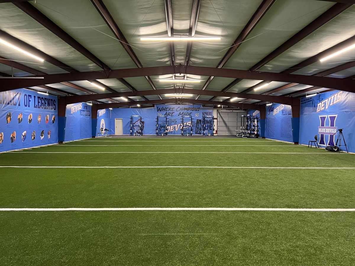 TheDeltaSports's tweet image. Simmons HS has a grand opening for its new athletic facility.