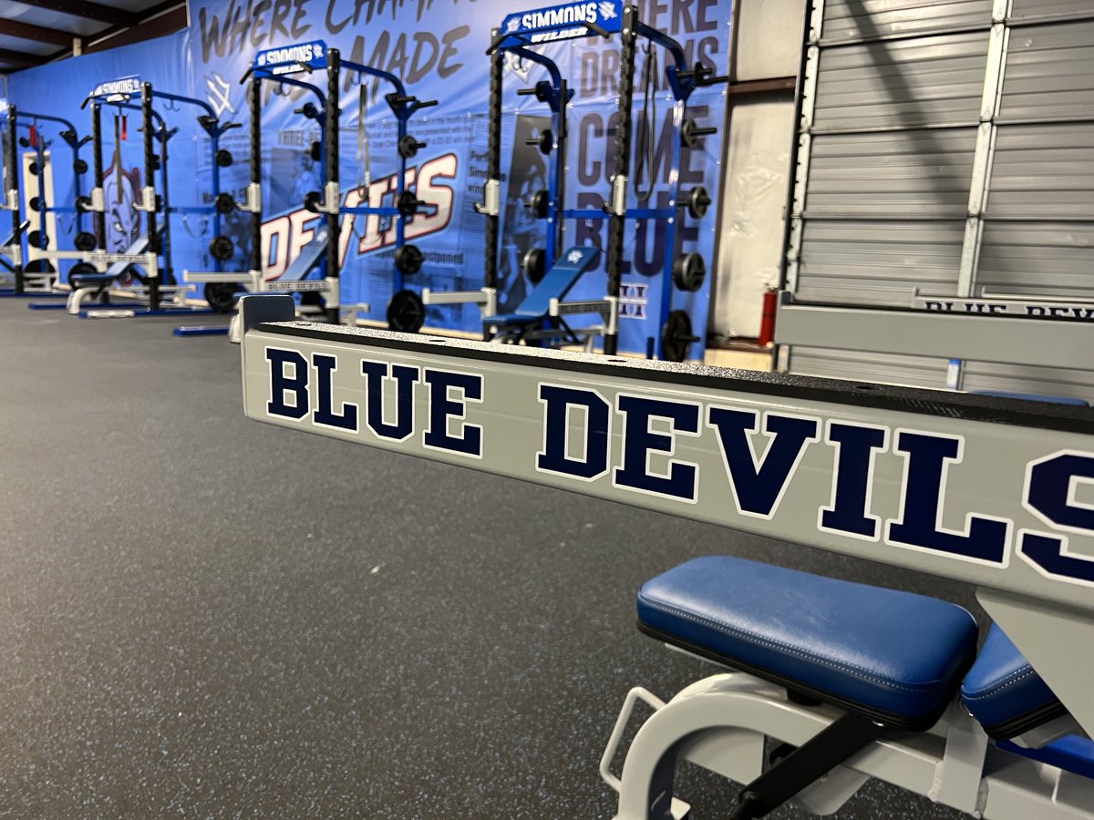 TheDeltaSports's tweet image. Simmons HS has a grand opening for its new athletic facility.