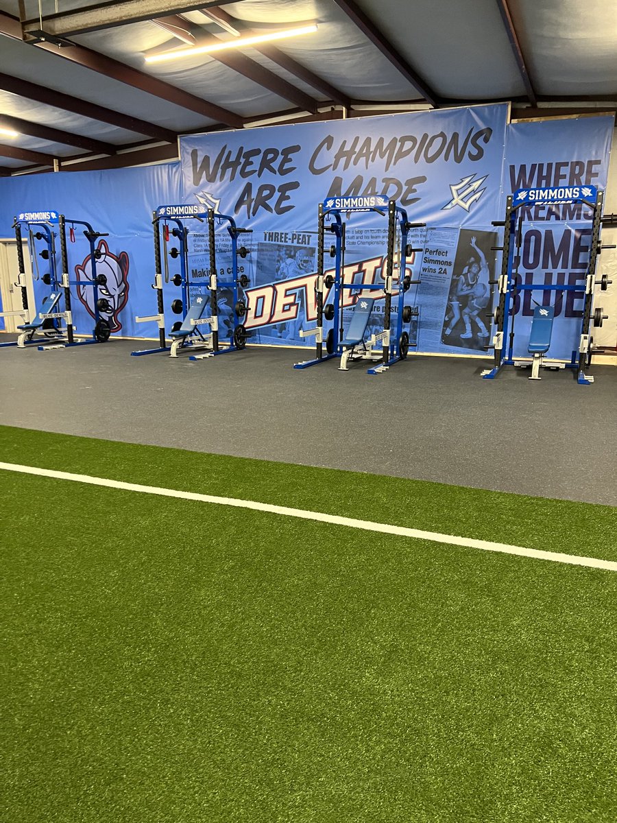 TheDeltaSports's tweet image. Simmons HS has a grand opening for its new athletic facility.