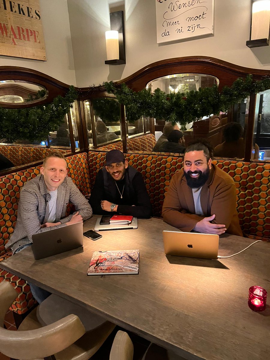 FarisHaroun38's tweet photo. Good food ends with good talks . https://t.co/Jz0c3k9nvp