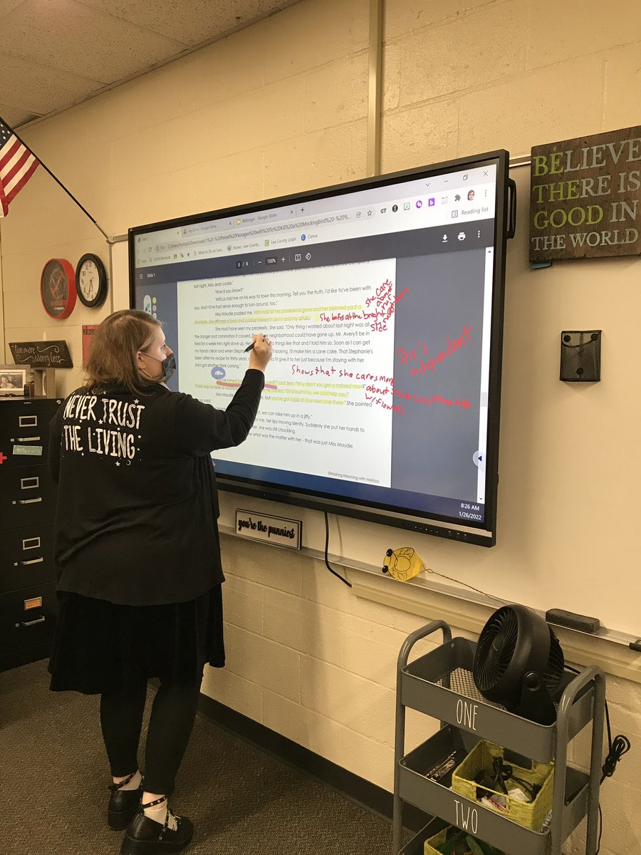 LCHS9GC's tweet photo. Teachers and students are enjoying using the new ViewSonic boards on our campus as an effective teaching and learning tool in the classroom. https://t.co/bgxehoWtk6