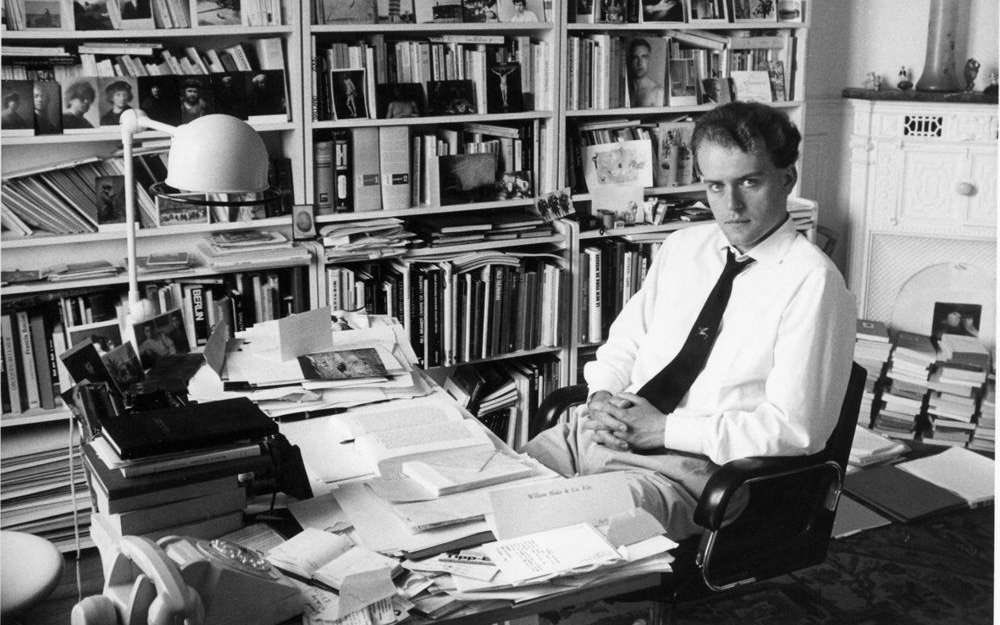 « Je crois à la poésie du chaque jour qui est toujours présente dans les journaux des poètes. »

Hervé Guibert
Entretien avec Peter Handke