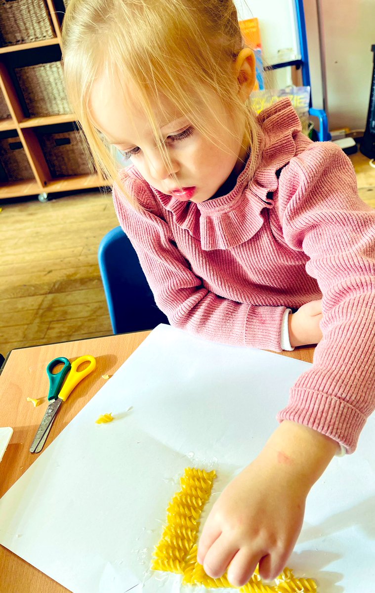 CarrdusRec's tweet photo. It was funky fingers time in Reception today! We exercised our finger muscles by playing with pasta. We created wonderful pictures of trees by using glue to stick down the pasta and also threaded wool through the tubes of the pasta to create beautiful necklaces! @CarrdusSchool https://t.co/BclqCOe3Db