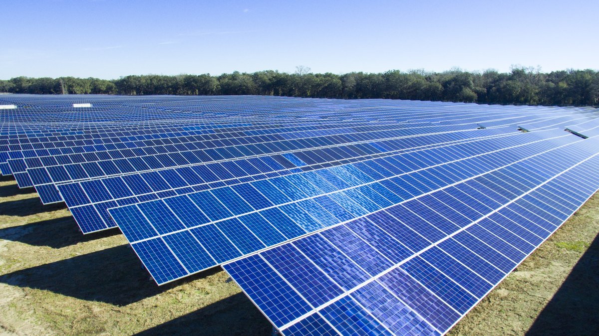 Five years ahead of schedule! We now expect to complete our “30-by-30” goal of installing 30 million solar panels in the Sunshine State by 2025! We are continuing to build a more resilient and sustainable energy future – while helping customers save billions in fuel costs.
