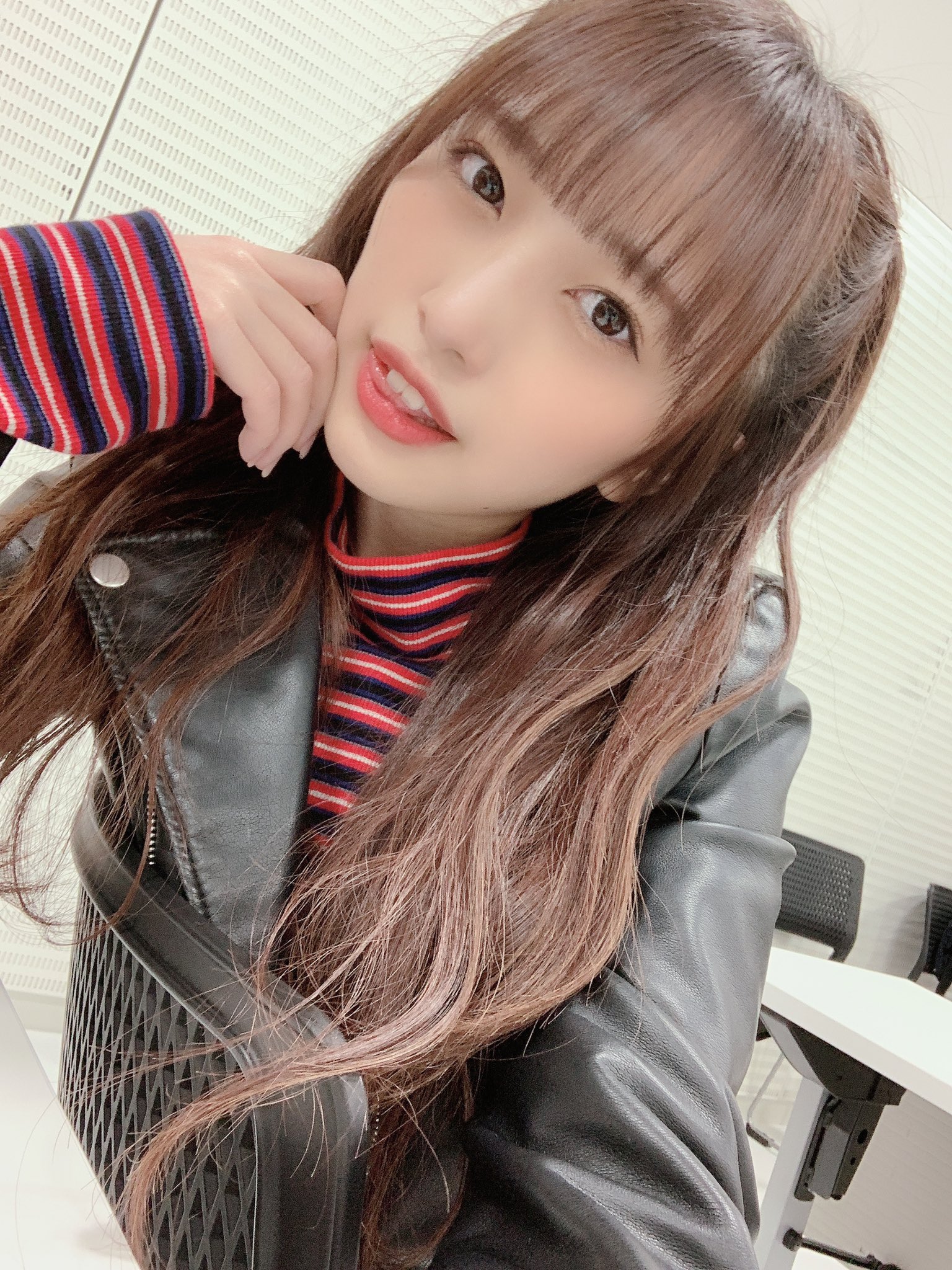 向井地美音メンタル 向井地 美音 | AKB48 Official Shop