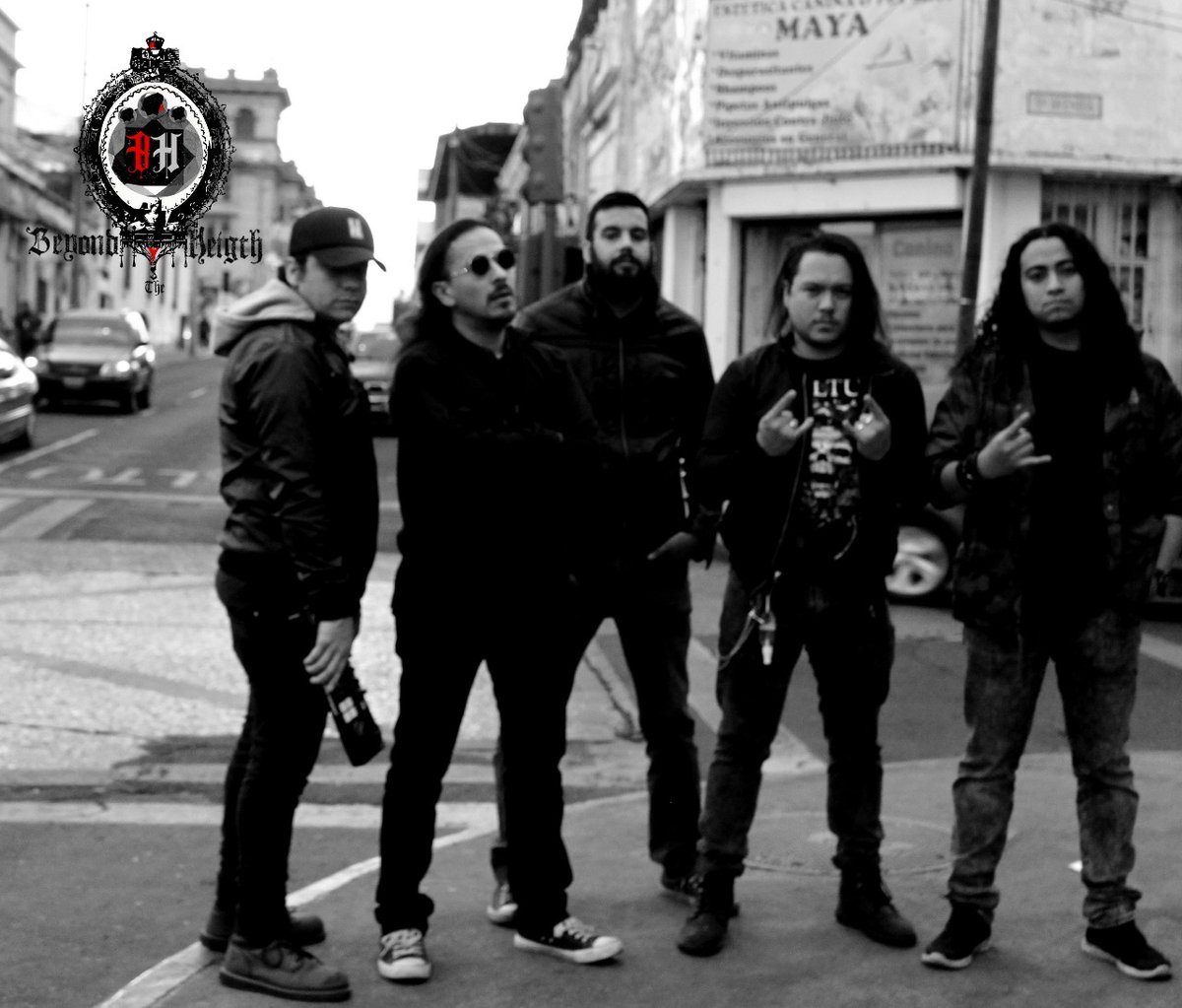 Cuando los sonidos y ritmos Latinoamericanos, son fusionados con el sonido de las guitarras y la batería del más potente Hardcore, el resultado se transforma en algo único, poderoso, inigualable...
Se transforma en "Beyond The Height" ...

#BeyondTheHeight #NüMetalLatino