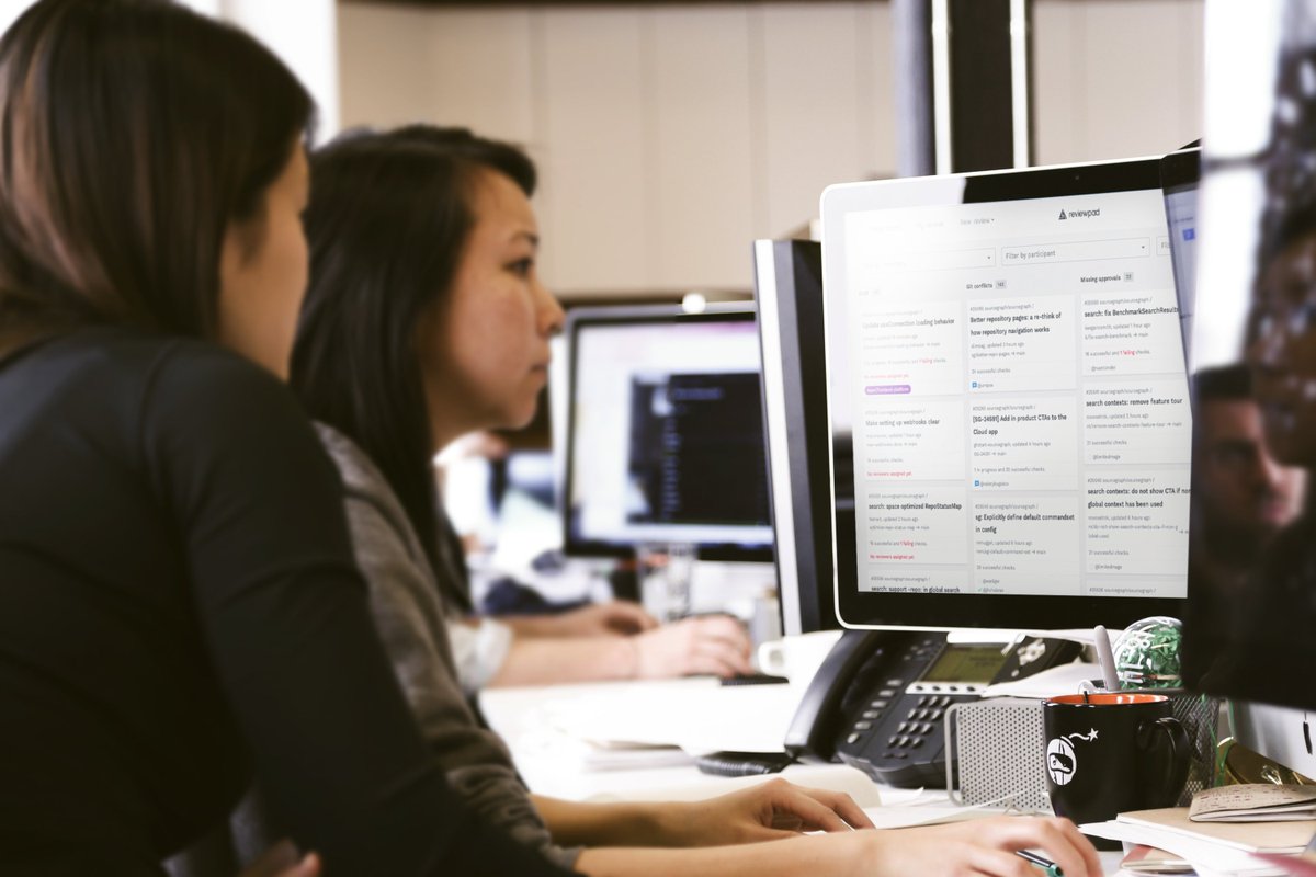 reviewpad's tweet image. With Reviewpad you can have better understanding, better communication, less time to merge and higher code quality.
#reviewpad #codereview #betterprogramming #codinglife #coding  #developers