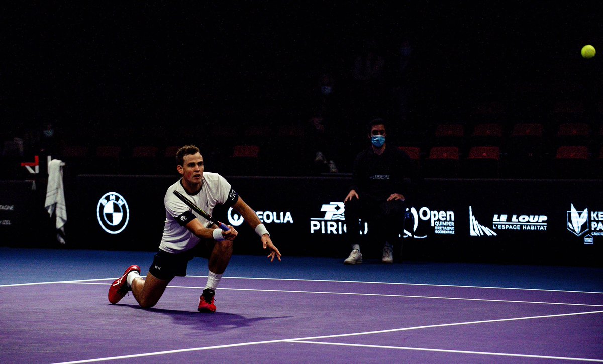 OpendeQuimper's tweet photo. Vasek Pospisil [5] s’est qualifié pour les 1/4 de finale après sa victoire pleine d’autorité face à Lukas Lacko 6/4 6/3. 
🔜 T. Van Rijthoven 🇳🇱

📸 Marion Mochet https://t.co/DgJy0OxIsx