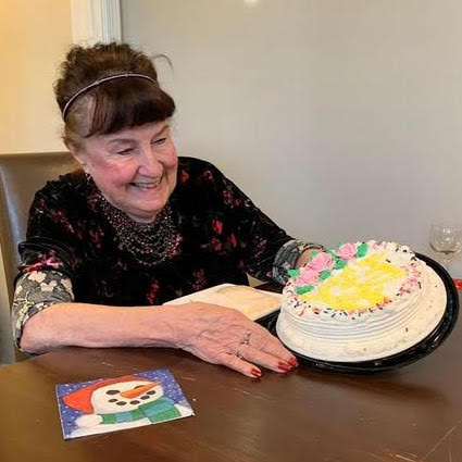 SeattleSutton's tweet photo. #HappyBirthday to the woman who started it all – #SeattleSutton, who is celebrating her 90th Birthday! Not only is she our founder, but she is also a loving mother, grandmother, friend, community leader, and humanitarian.
#90YearsYoung #CelebratingSeattle #Inspiration https://t.co/IOfIlPMjtJ
