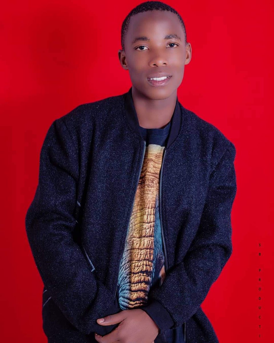 DundoVanny's tweet image. Be humble isile kwako😂😂