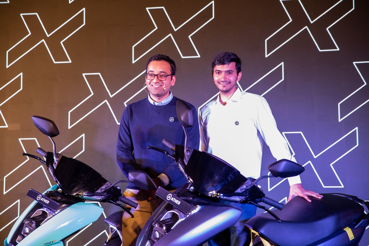 atherenergy's tweet photo. 🥳 IT’S MY BIRTHDAY 🥳
So here’s a little #FlashbackFriday to the day I was unveiled. https://t.co/ARjWYgirhG