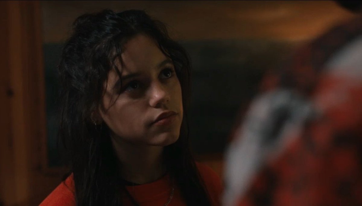 jennaodaily's tweet image. jenna ortega in The Fallout