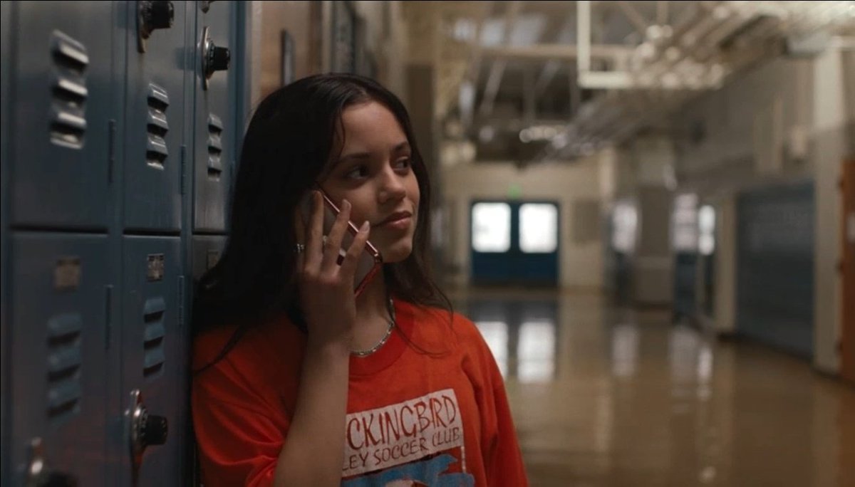 jennaodaily's tweet image. jenna ortega in The Fallout