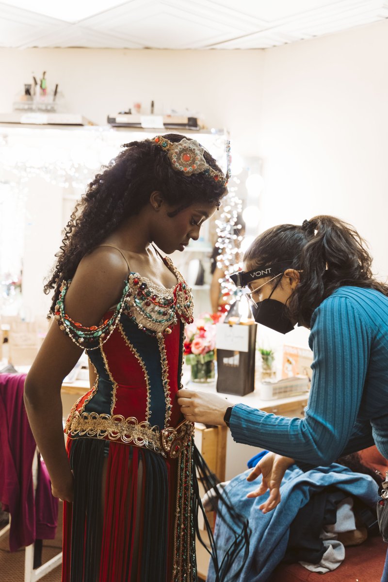 PhantomOpera's tweet photo. Behind the scenes with Emilie Kouatchou as she prepares to take the stage for the 34th anniversary performance of #PhantomBroadway. 

📷 : Avery Brunkus 

See more photos here: https://t.co/wZ4Uz4jU8t https://t.co/MQ9rBSWD2l
