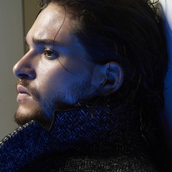 Operational status : ACTIVE
CODENAME the lone wolf
Considered dangerous and ellusive wanted by several government agencies in connection to several clandestine operations.

#RT to help a wolf find RP /SLs