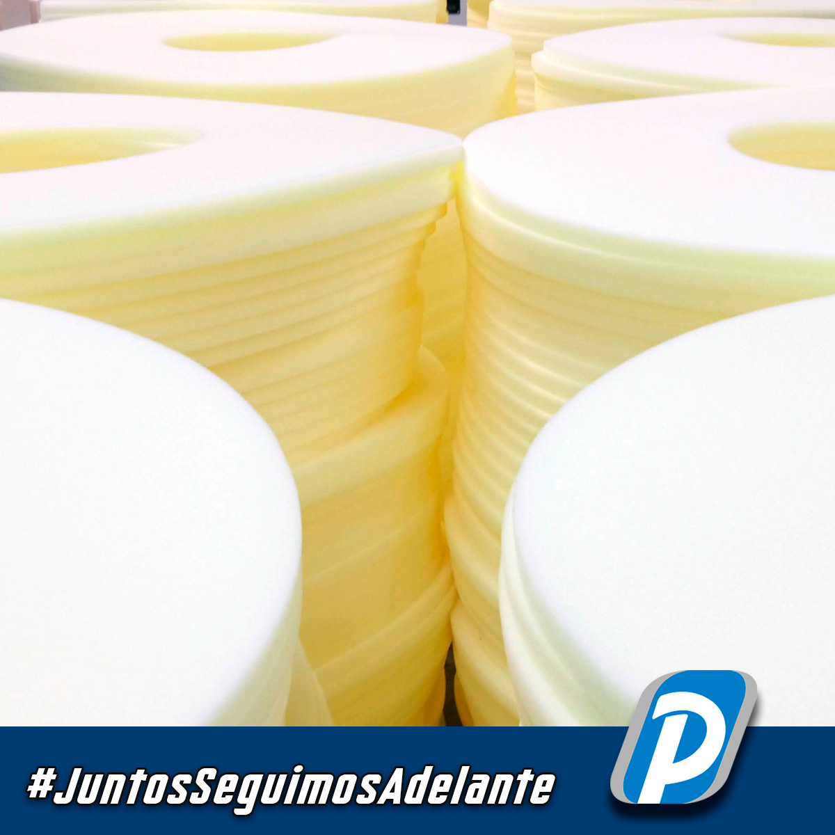 pagolapol's tweet photo. La espuma de #poliuretano es un un material plástico, gomaespuma como es conocido coloquialmente, que se crea una reacción de los compuestos Poliol y Isocianato (principalmente). Esta reacción química se controla en nuestra #fábrica por los mejores especialistas. https://t.co/tzKaGiHAHf