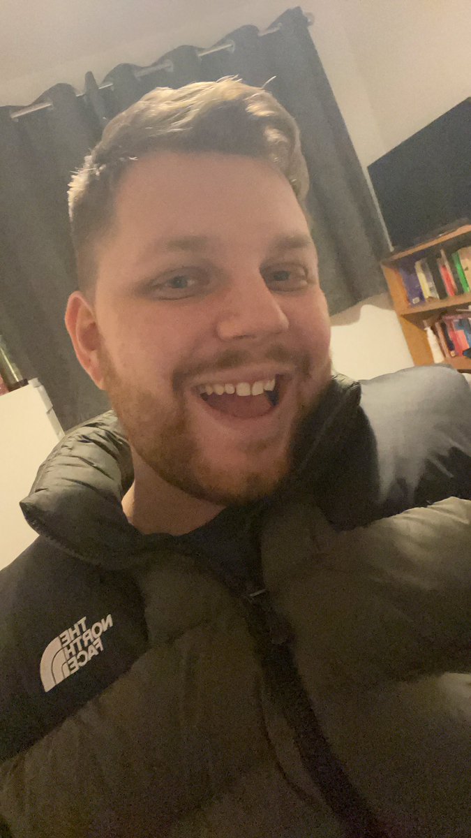 CharlieTaylorP2's tweet photo. I hardly take photos but I’m really happy with my new haircut 💇‍♂️ https://t.co/iSVWgGBK75