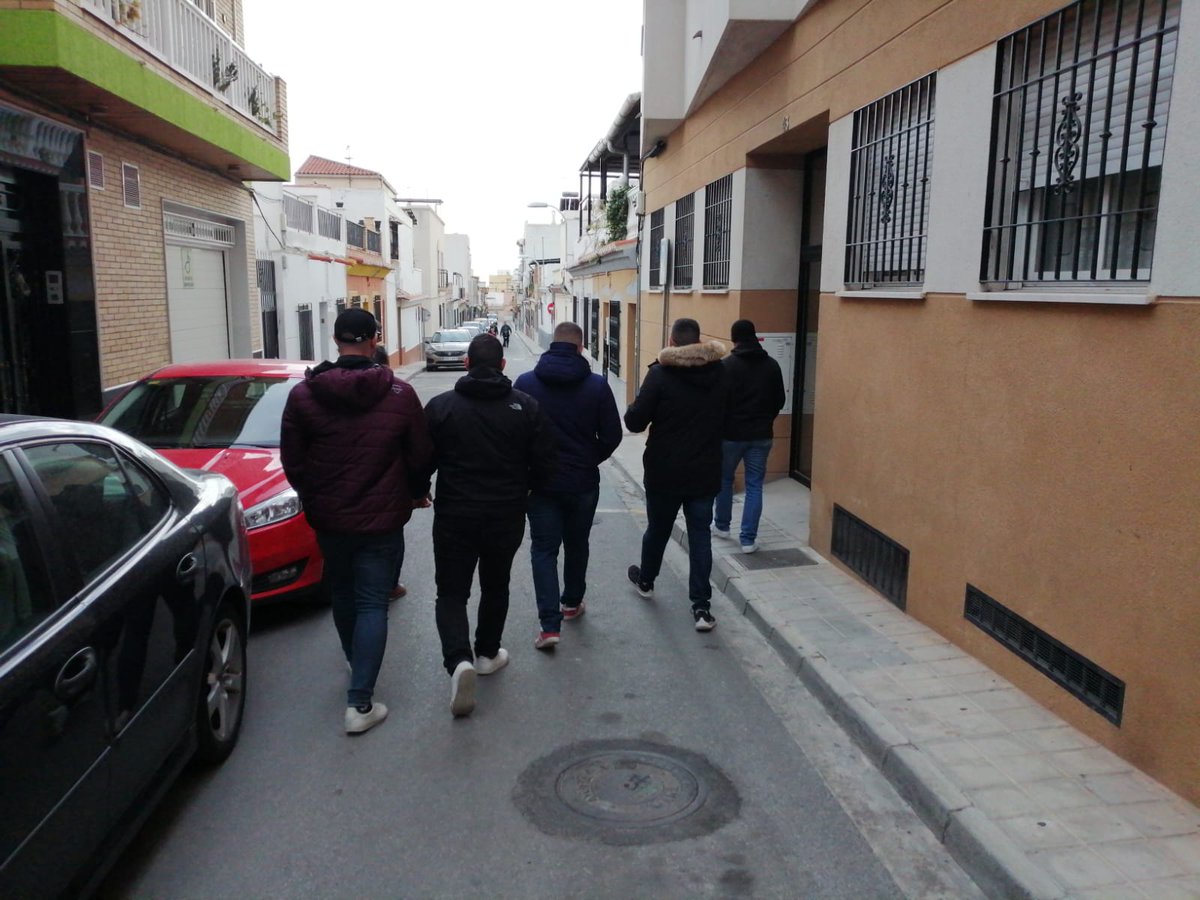 OL2006's tweet photo. Contra viento y marea seguimos peleando por ti. ¡Motril on tour! https://t.co/ZDJgBWuV3v