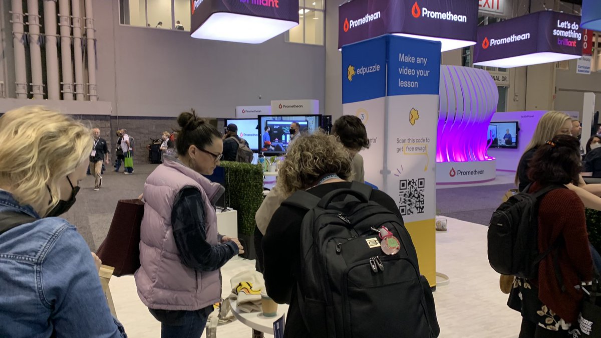 Mr. Holcomb tweet media