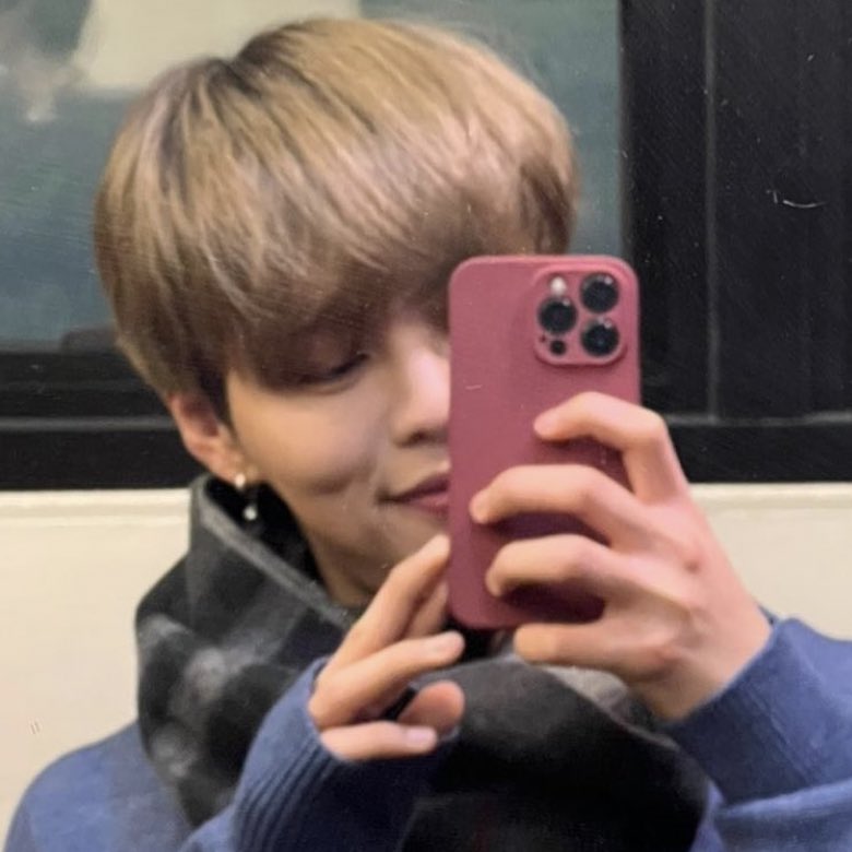 pixienoa's tweet photo. i love his phone case so much omg he’s so cute <333
#NOA #T1419NOA #T1419 #T82 
#노아 https://t.co/qbUx8lH1Py