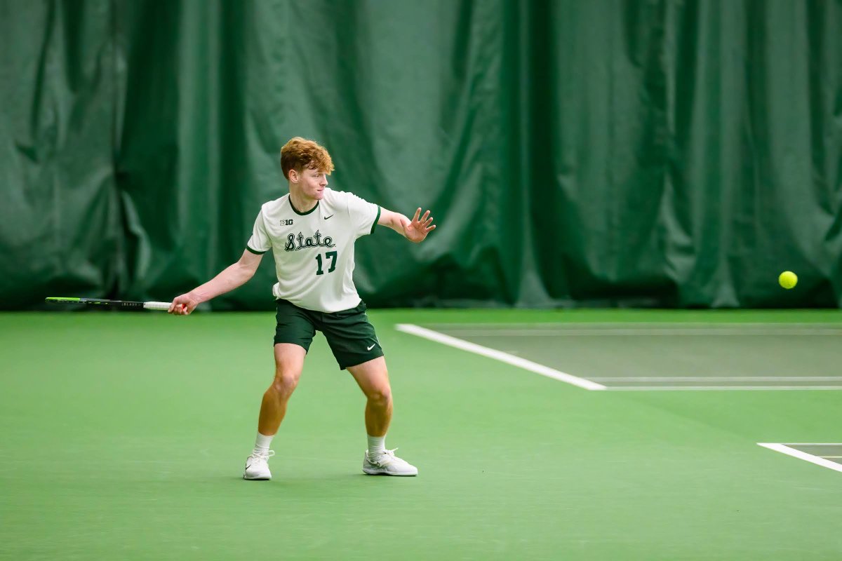 MSU_MTennis's tweet image. Spartans are locked 🔒 in on 2 more home matches this Saturday!

10 AM vs. Toledo
6 PM vs. Bucknell

#TheWoodshed #V4MSU