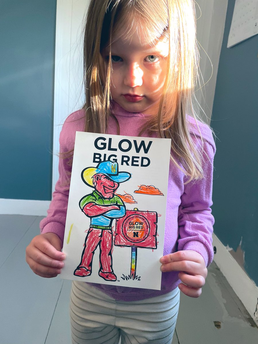 clarson82's tweet image. #GlowBigRed