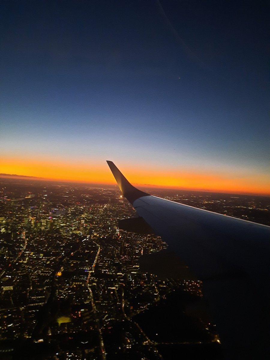 Leaving London from <a href="/LondonCityAir/">London City Airport</a> on <a href="/British_Airways/">British Airways</a> heading to <a href="/DublinAirport/">Dublin Airport</a> this evening. #RedSkyAtNight #sunset
