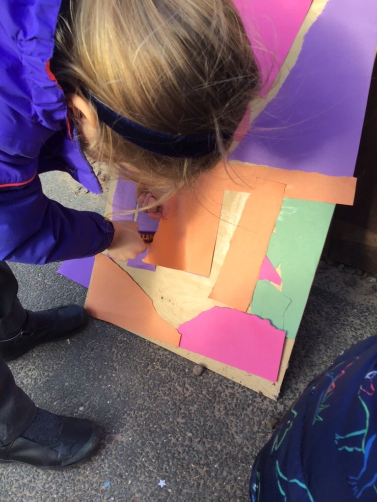 EYFSStMargaret1's tweet photo. Reception continued their Matisse inspired art work outdoors working on a large scale. The art work was displayed today in our gallery. What do you see? #eyfs #reception #appreciatingart #creativityinearlyyears #confidentandcapable #proudofourchildren https://t.co/mps6HUGXzg