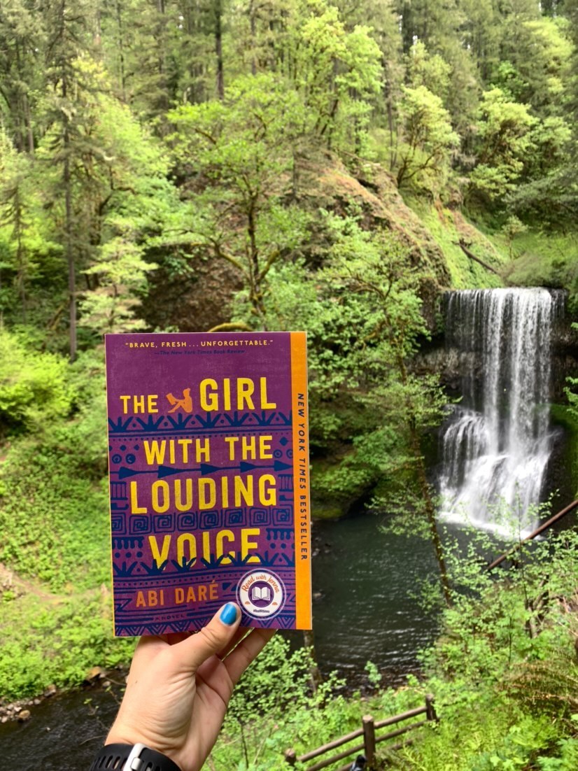 goodreads's tweet image. From the Trail of 10 Falls, Oregon, take a look at today's #GoodreadsWithAView!

📸 : peak_reads on Instagram
📚 : @abidare_author