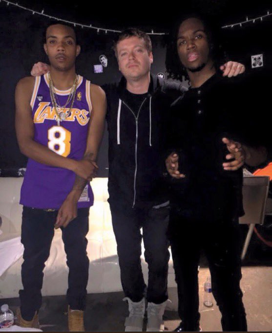 sabaPIVOT's tweet photo. I’m dropping "Survivor's Guilt" ft. G Herbo tonight at 8PM CT. 

@gherbo

pic circa 2015 😂 https://t.co/VhEyWAiSEK
